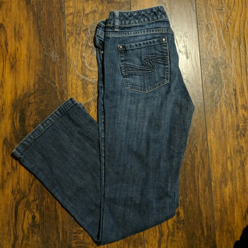 White house black market jeans 6S